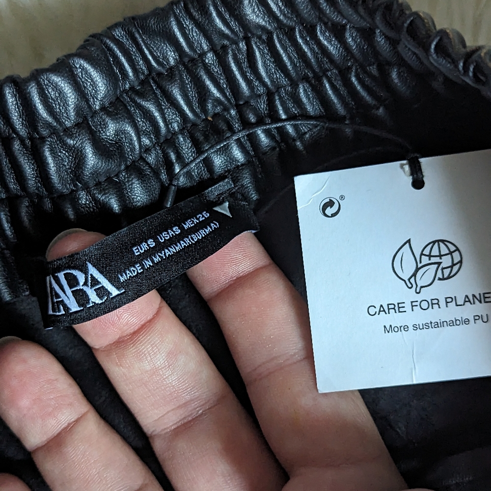 NWT Zara Faux Leather High Waisted Joggers - Picture 16 of 16